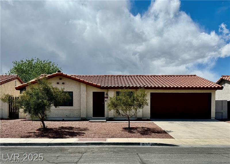 1608 Joshua Tree Court Property Photo 4