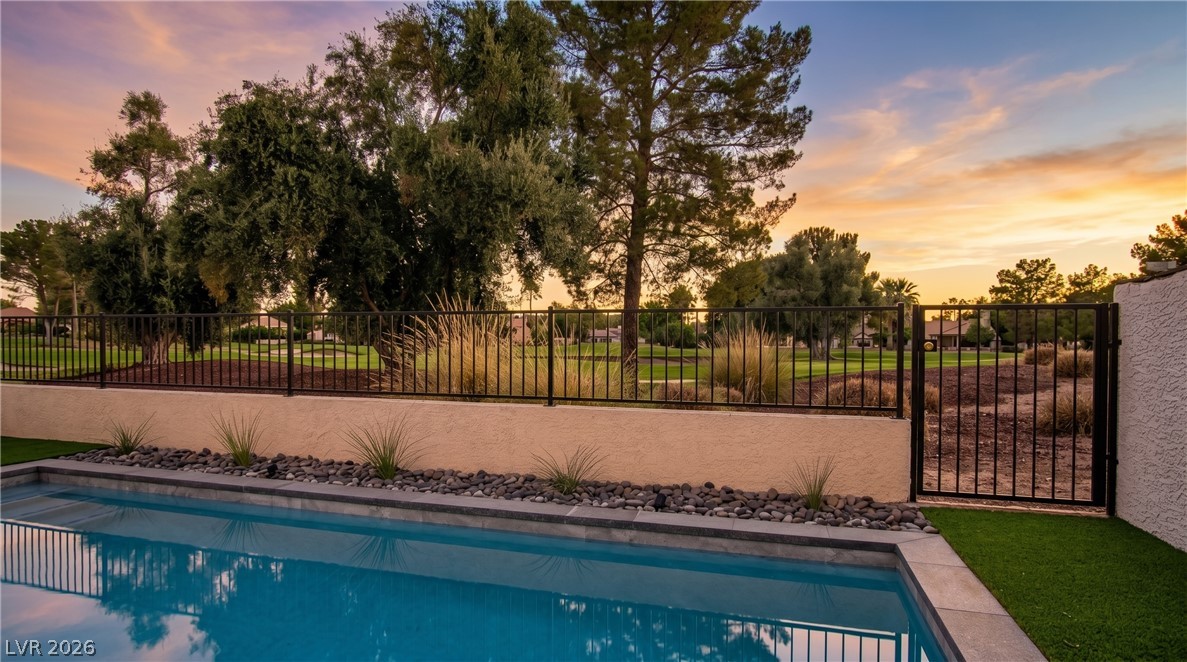 2861 Queens Courtyard Drive Property Photo 25