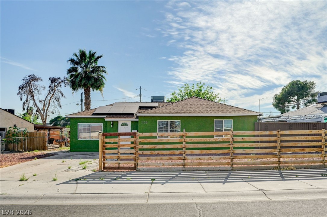 1720 East Carson Avenue Property Photo 1