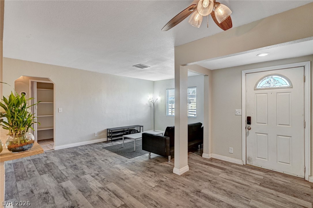 1720 East Carson Avenue Property Photo 6