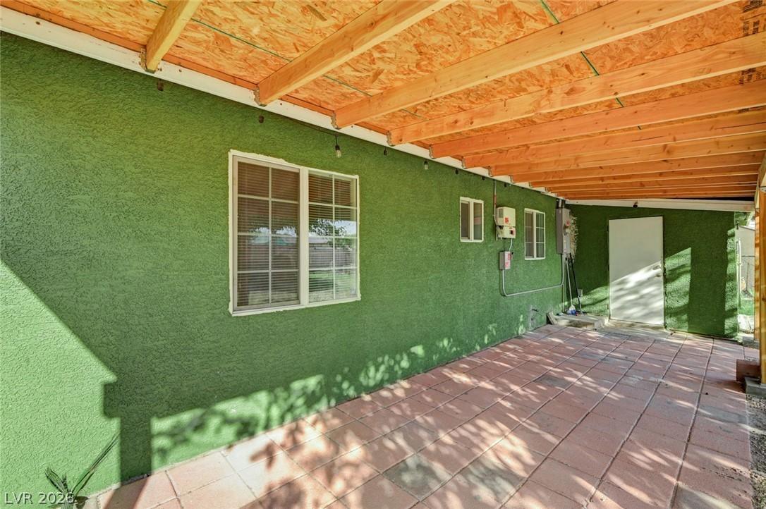 1720 East Carson Avenue Property Photo 37