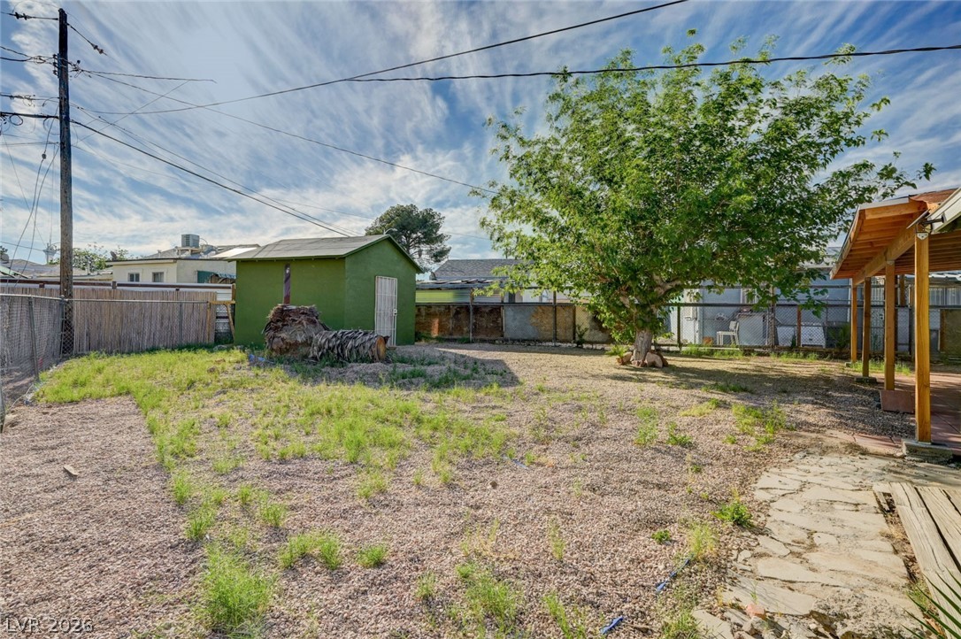 1720 East Carson Avenue Property Photo 43