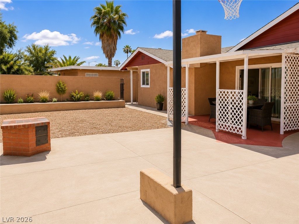 5108 Wilbur Street Property Photo 10