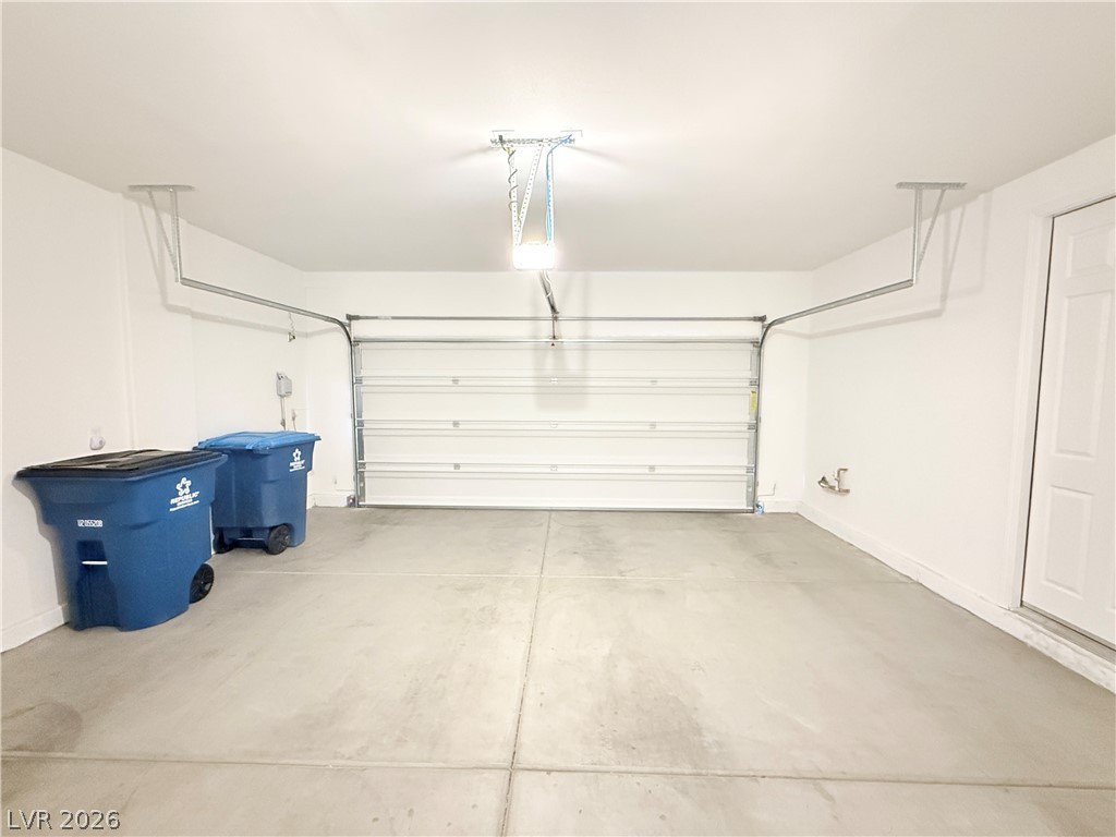 3348 Castlefields Drive Property Photo 24