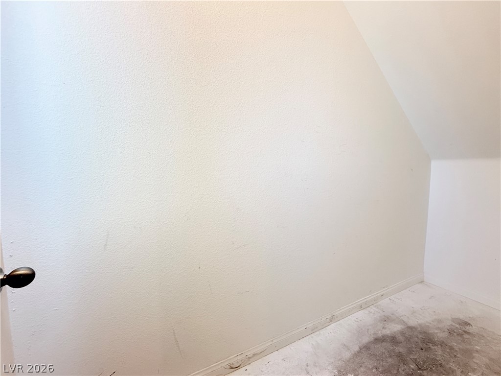 3348 Castlefields Drive Property Photo 27