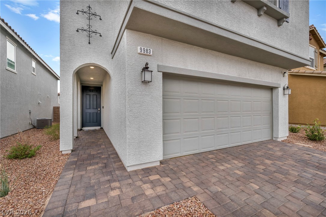 9983 Cluny Avenue Property Photo 3