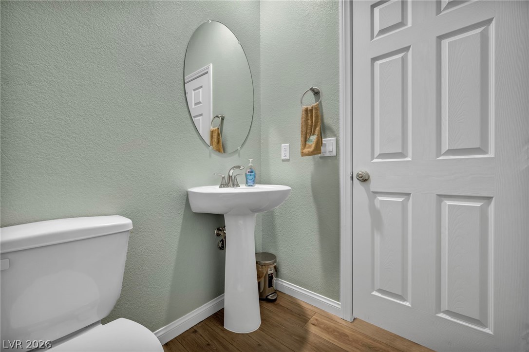 9983 Cluny Avenue Property Photo 18