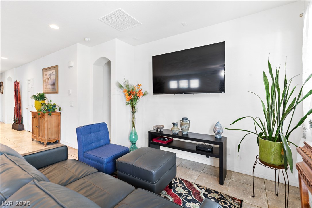5724 Swan Bridge Street Property Photo 13