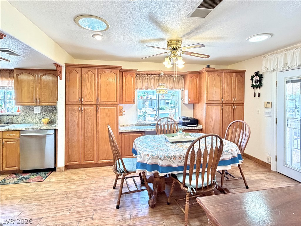 1275 Dean Court Property Photo 10