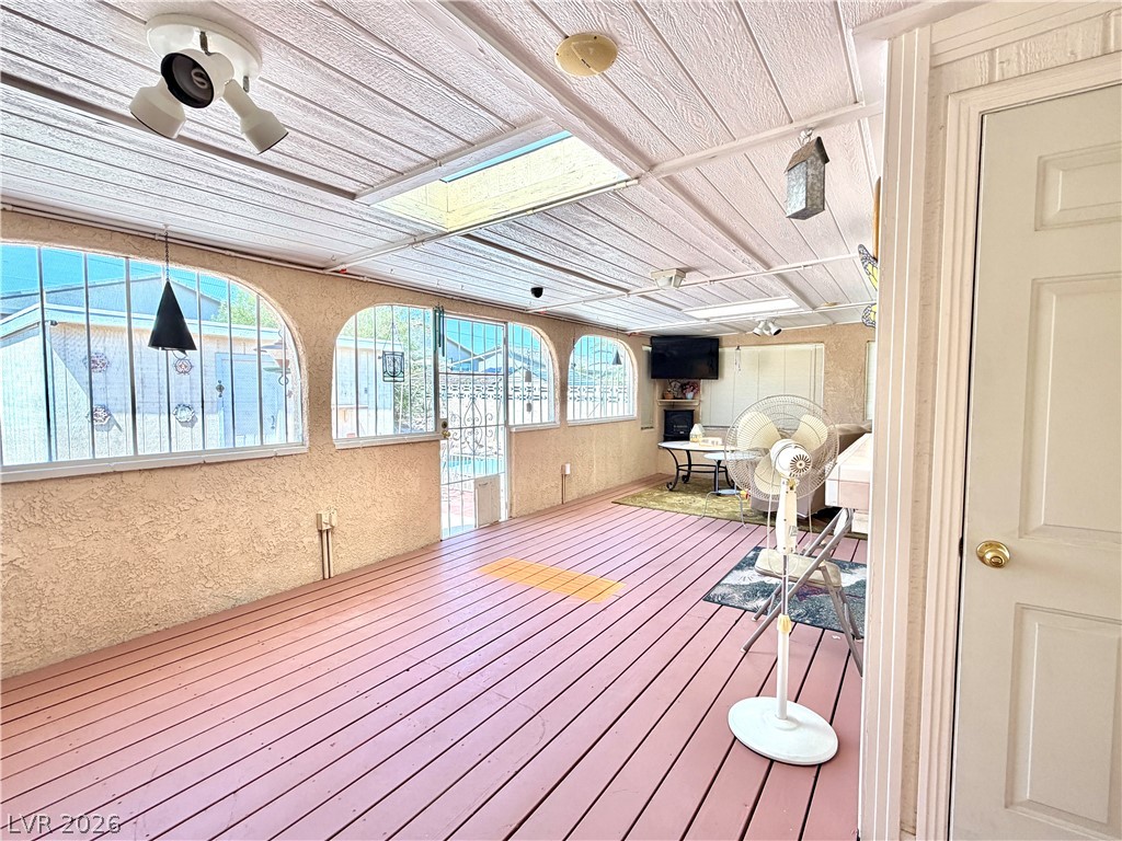 1275 Dean Court Property Photo 16