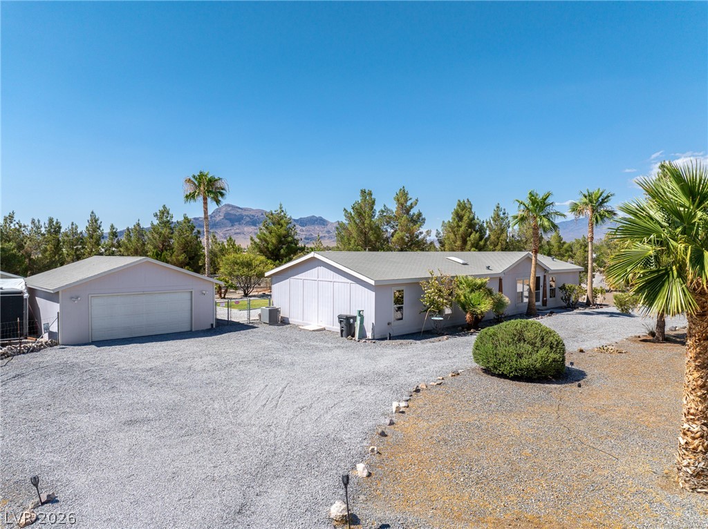 1640 North Woodchips Road Property Photo 4