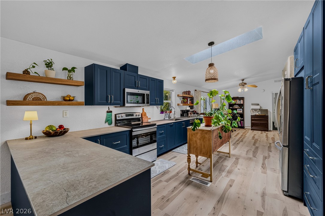 1640 North Woodchips Road Property Photo 8