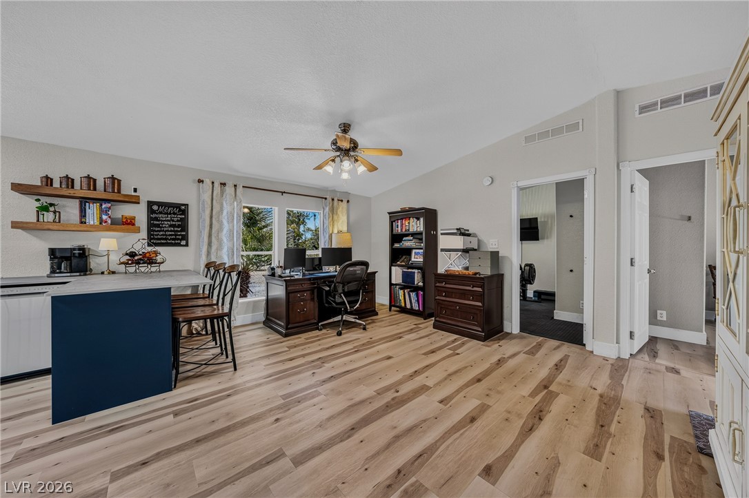 1640 North Woodchips Road Property Photo 23