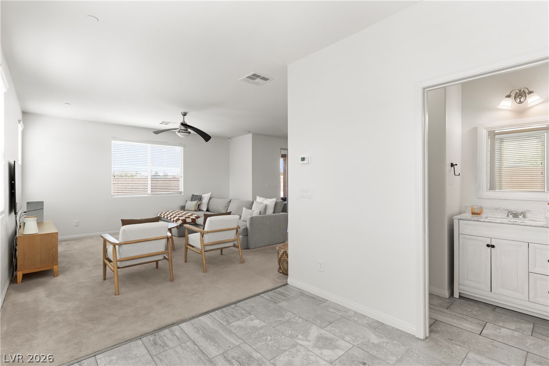 225 Moonshot Street Property Photo 9