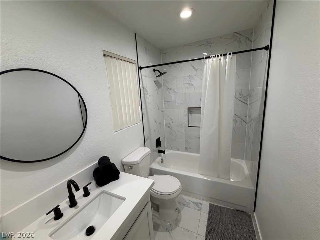 3004 Ocean View Drive Property Photo 16