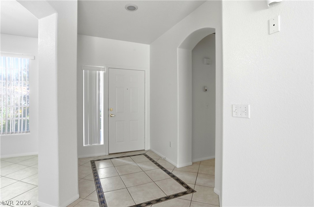 8789 Seal Rock Court Property Photo 4