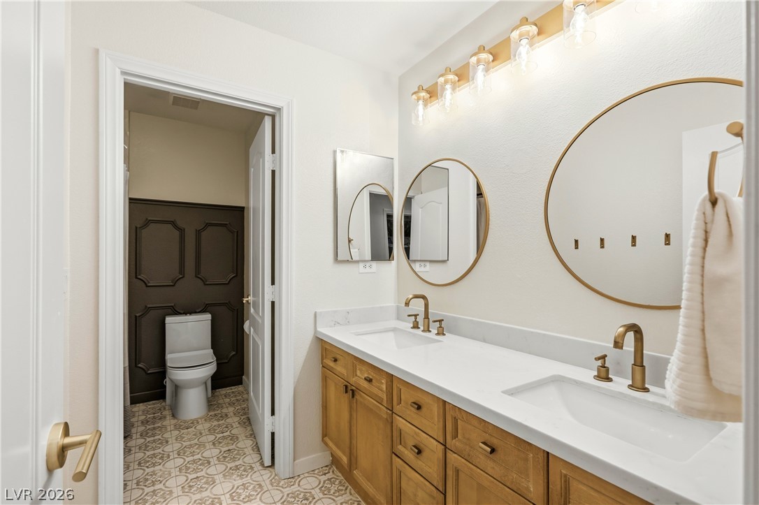 9404 Forest Edge Avenue Property Photo 49
