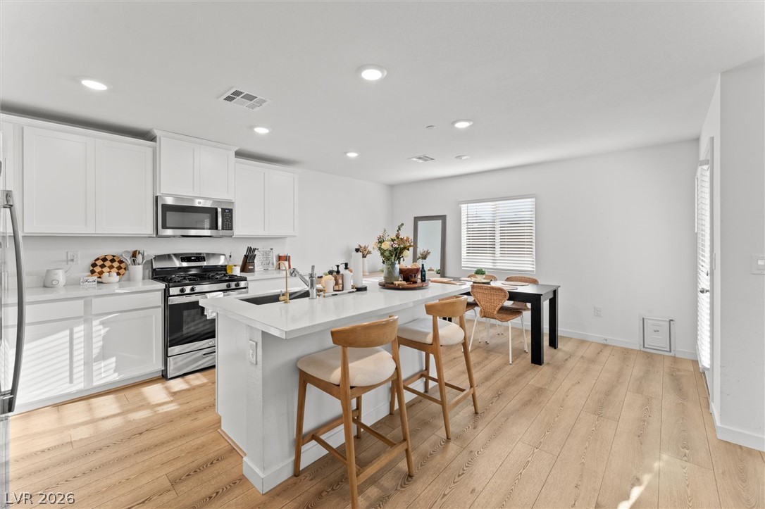 9481 Sky Pointe Drive Property Photo 18