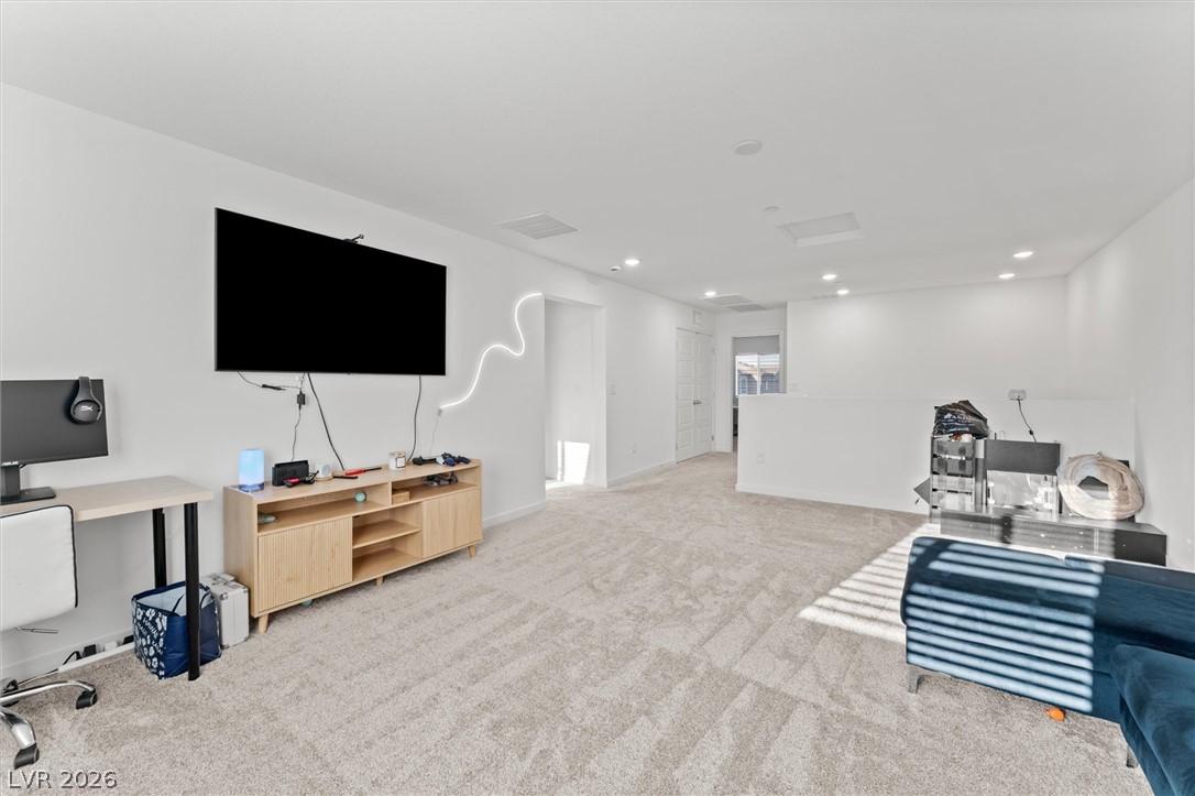 9481 Sky Pointe Drive Property Photo 22