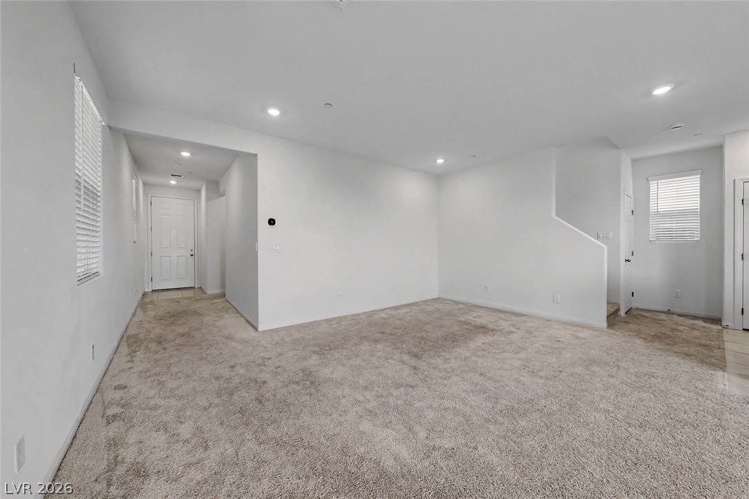 3744 Frattina Avenue Property Photo 9