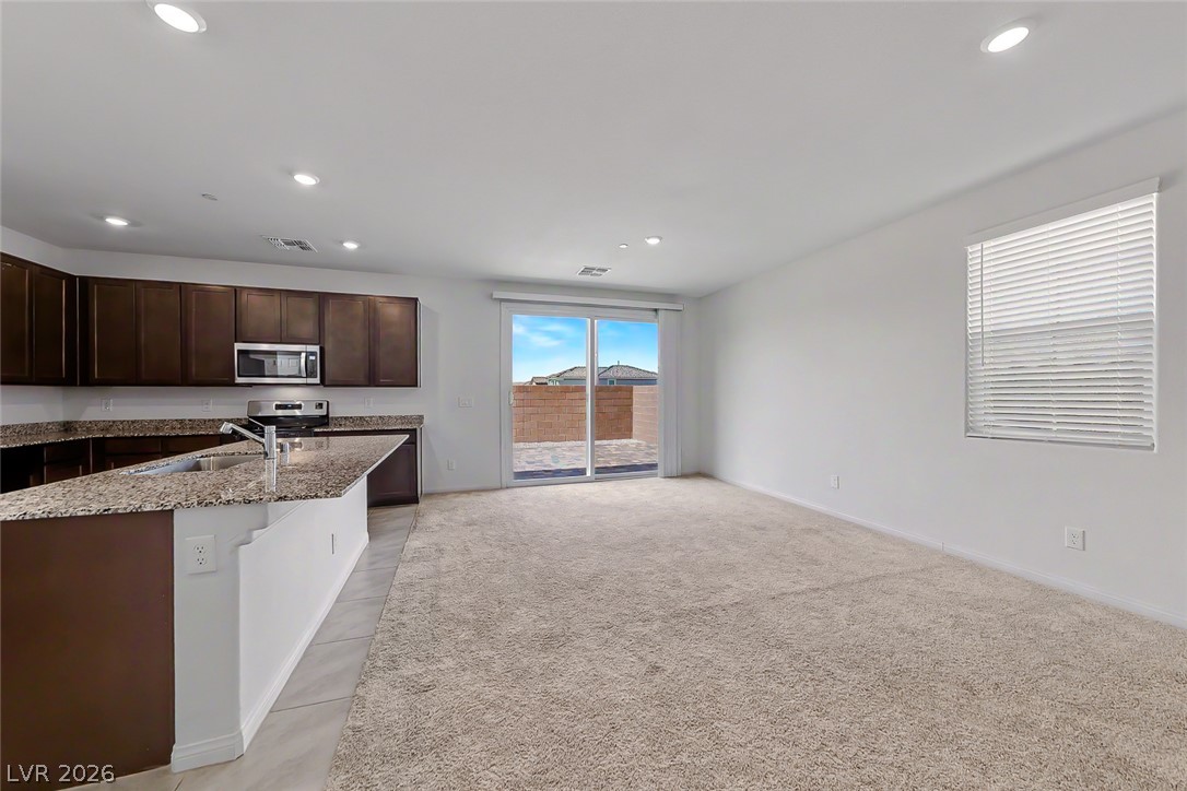 3744 Frattina Avenue Property Photo 12
