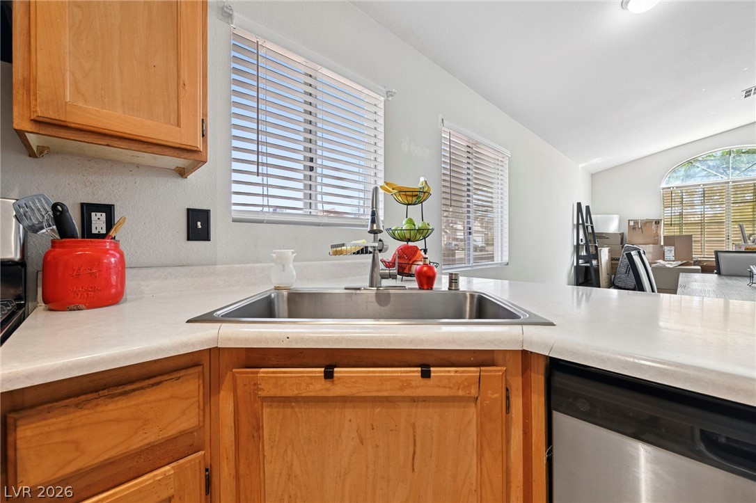 2985 Mount Hope Drive Property Photo 16