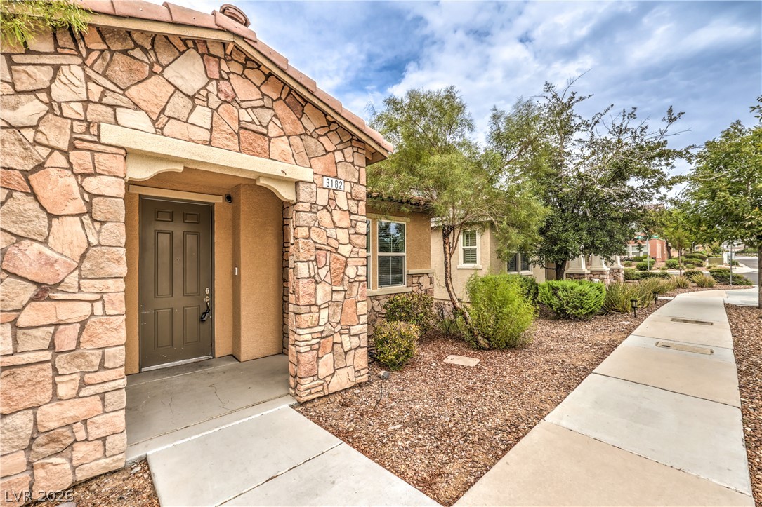 3182 Del Terra Avenue Property Photo 3