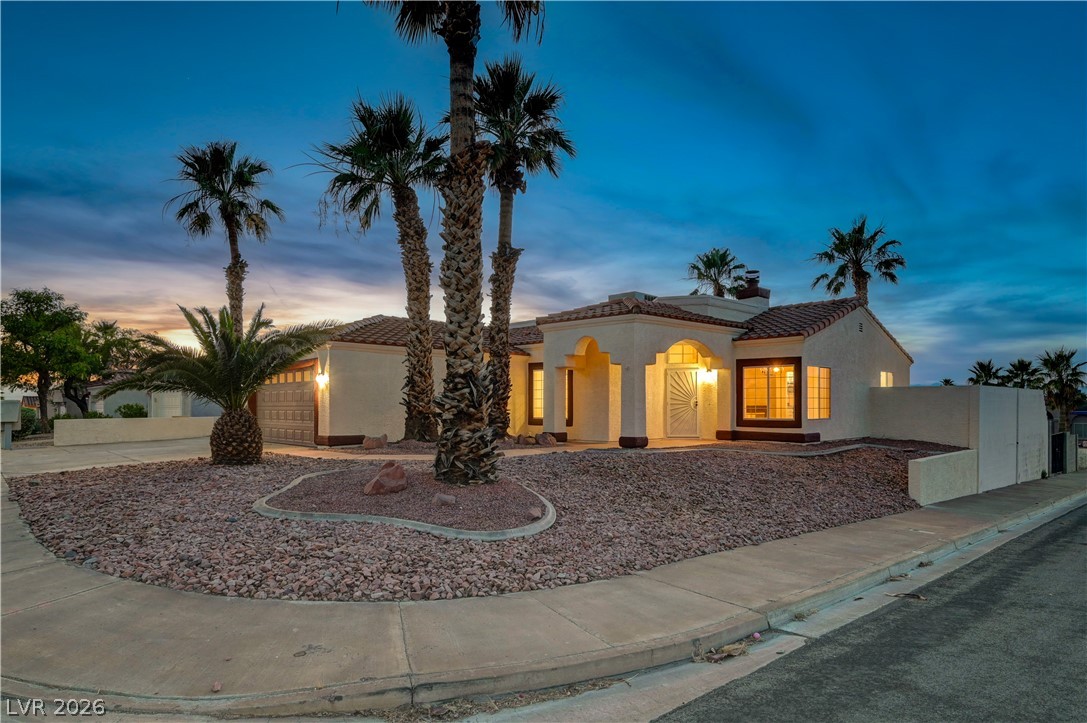 400 Breeze Way Property Photo 4