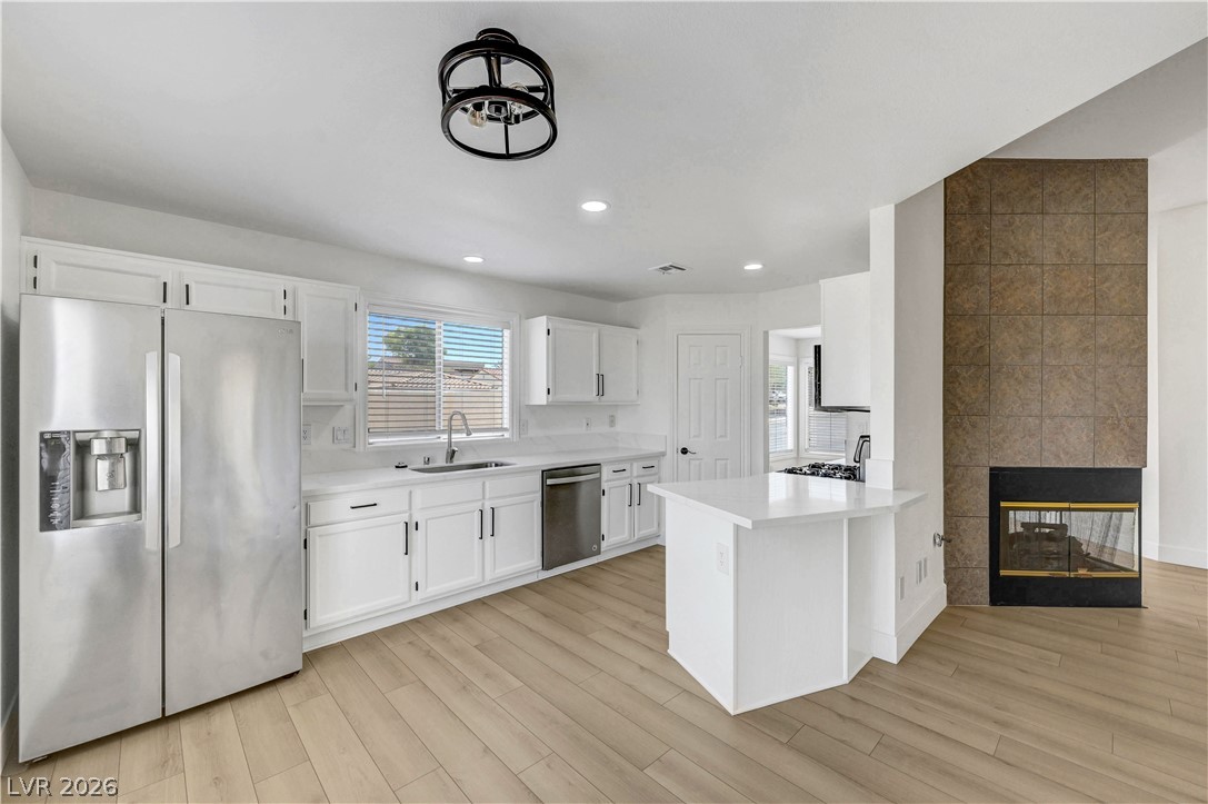 400 Breeze Way Property Photo 28