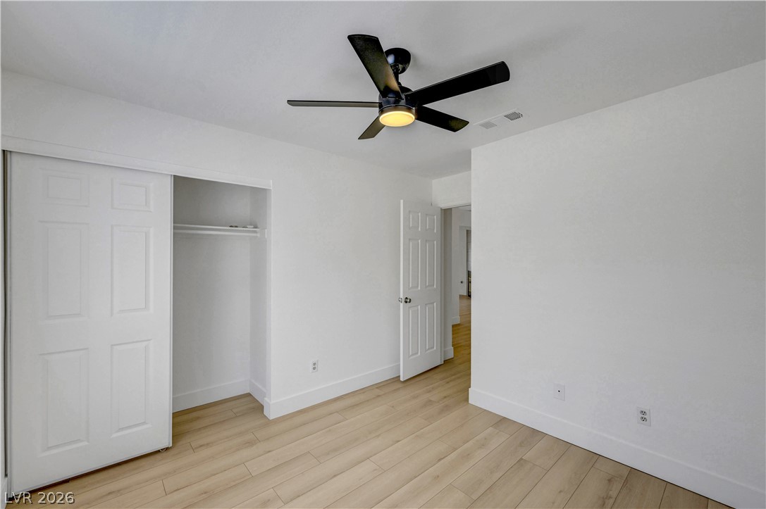 400 Breeze Way Property Photo 42