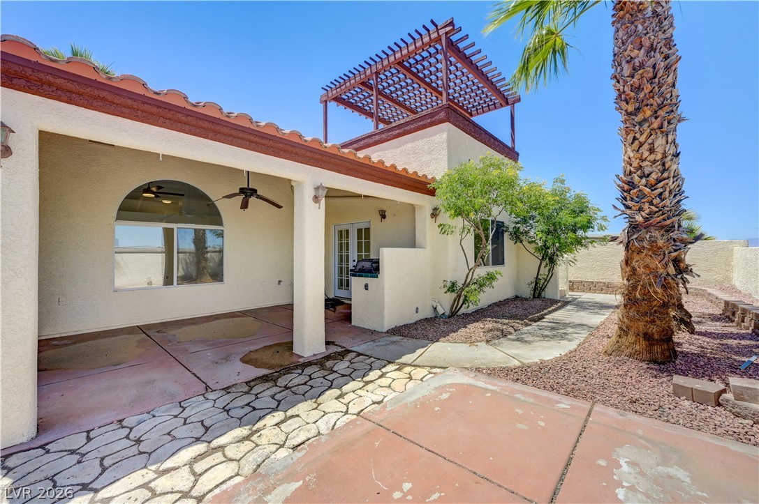 400 Breeze Way Property Photo 47