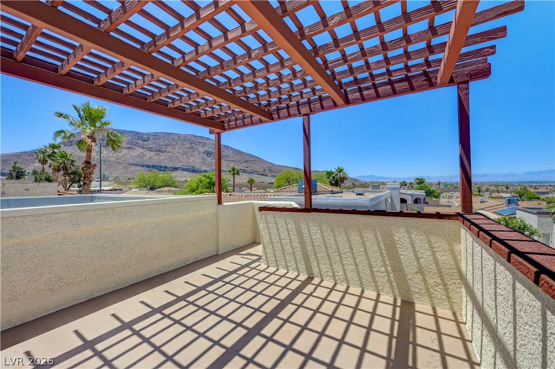 400 Breeze Way Property Photo 54