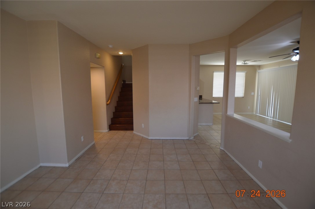 10656 Primrose Arbor Avenue Property Photo 3