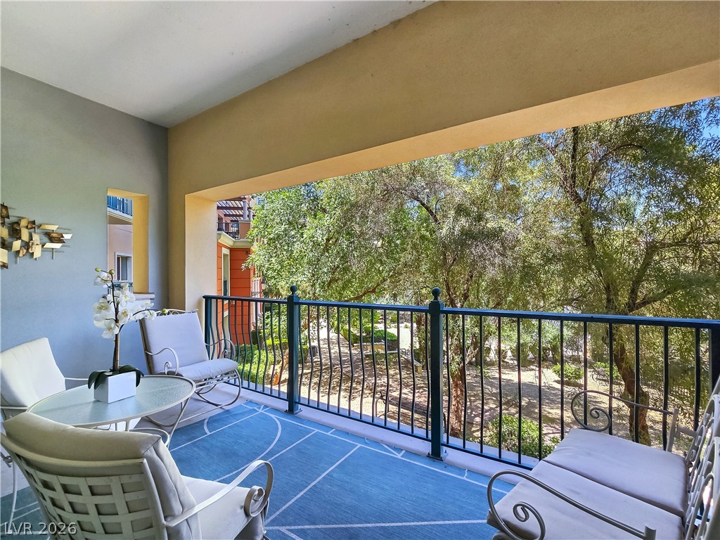30 Strada Di Villaggio 230 Property Photo 5