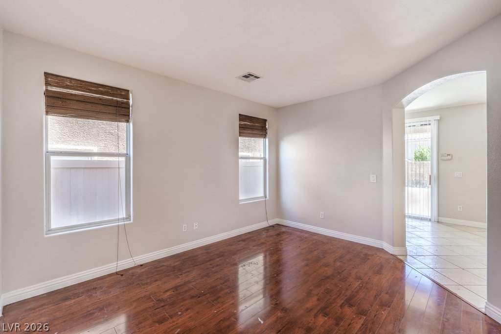1213 Checkmark Avenue Property Photo 3