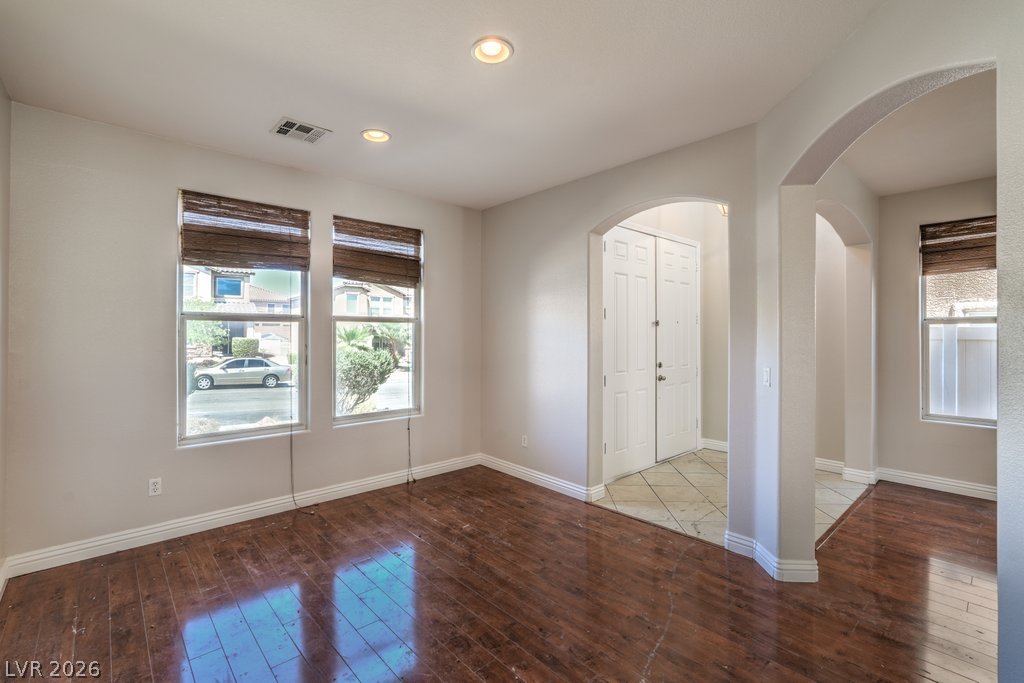 1213 Checkmark Avenue Property Photo 5