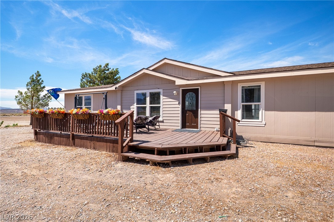 2600 West Gamebird Road Property Photo 2