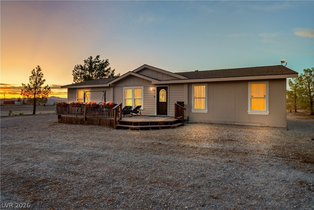 2600 West Gamebird Road Property Photo 4