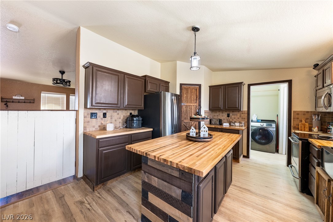 2600 West Gamebird Road Property Photo 15