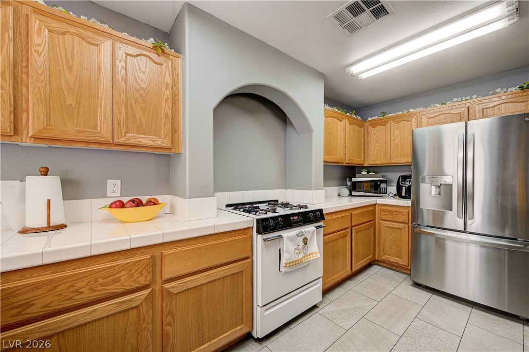 7319 Dicentra Road Property Photo 6