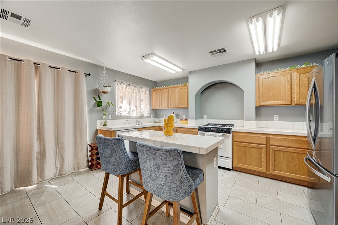 7319 Dicentra Road Property Photo 8