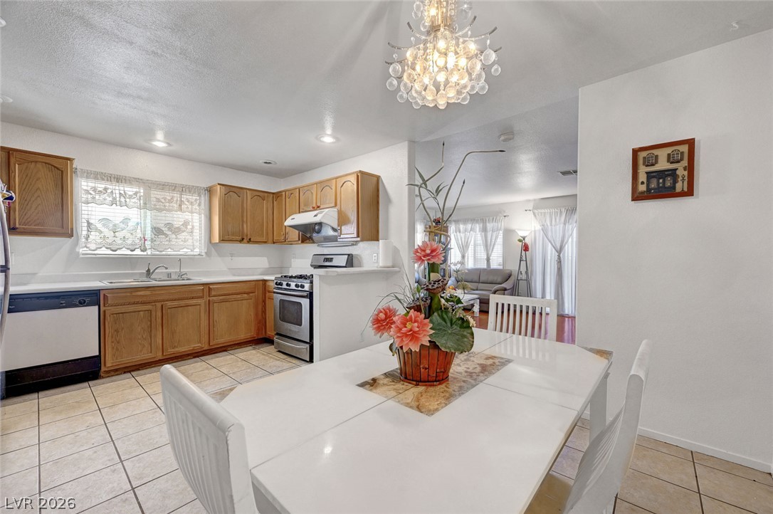 6086 Sunken River Trail Property Photo 11