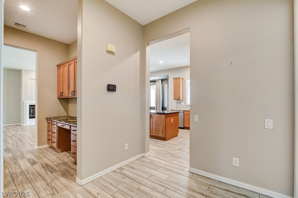 2756 Leys Burnett Avenue Property Photo 20