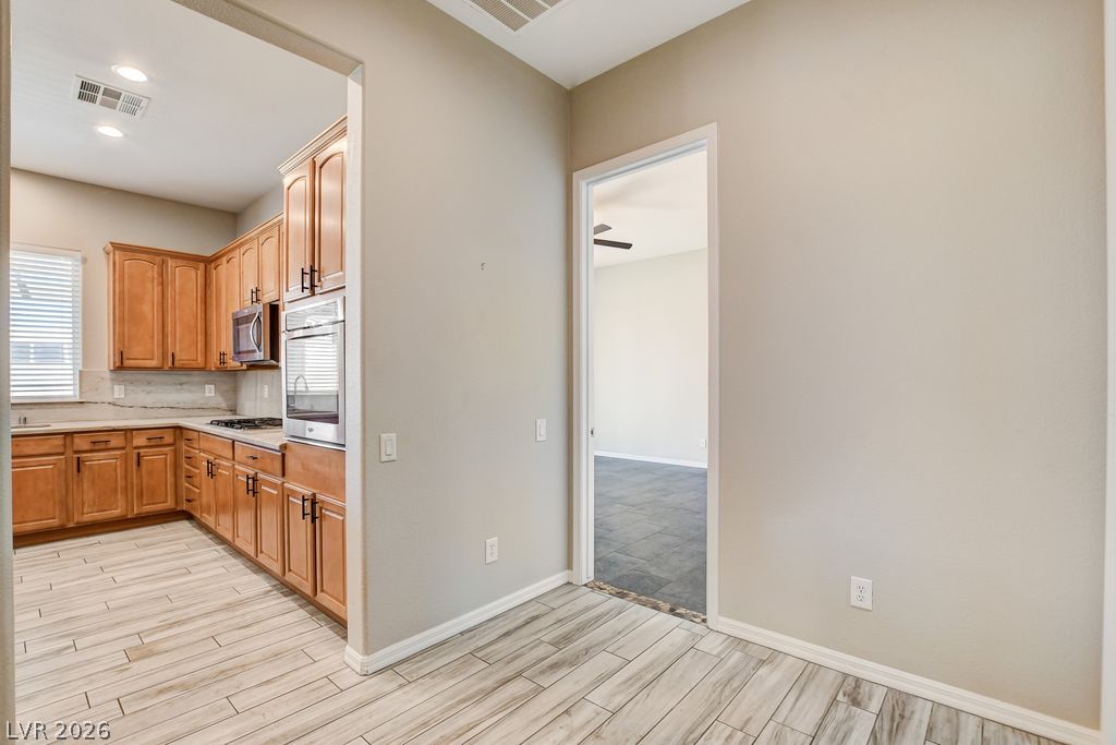 2756 Leys Burnett Avenue Property Photo 21