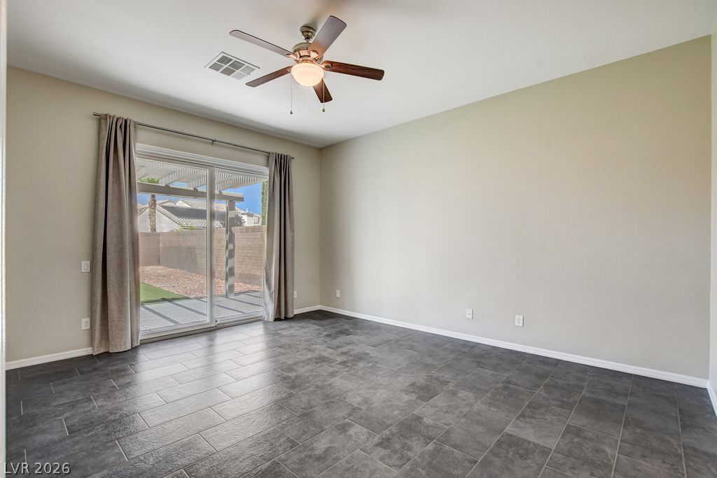 2756 Leys Burnett Avenue Property Photo 27