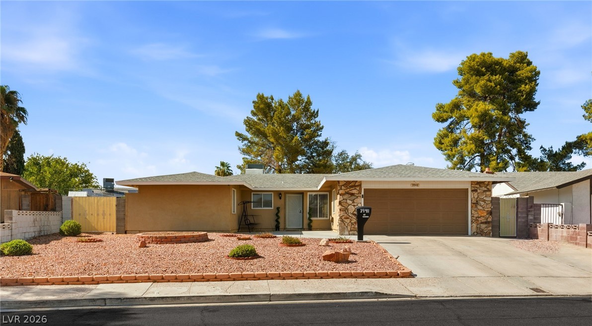 3948 Oakhill Avenue Property Photo 1