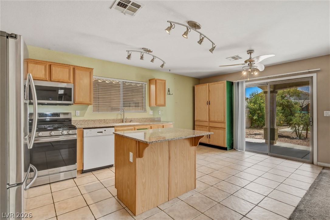 8205 Impatients Avenue Property Photo 47