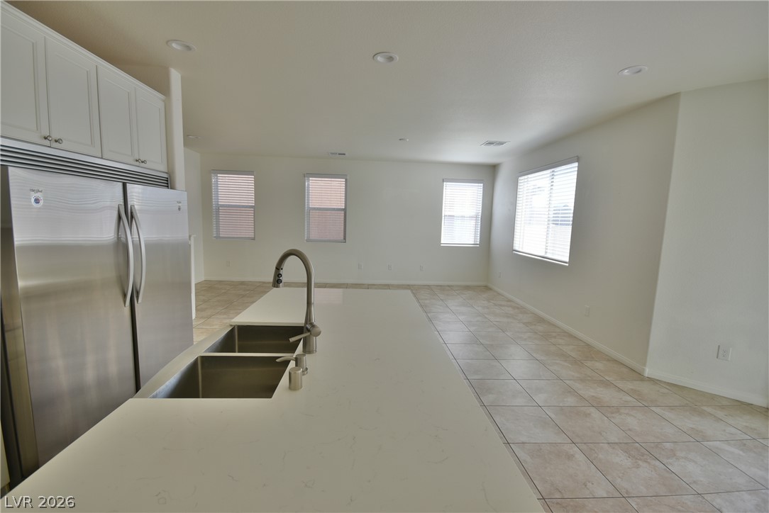 3041 Lake Como Avenue Property Photo 11