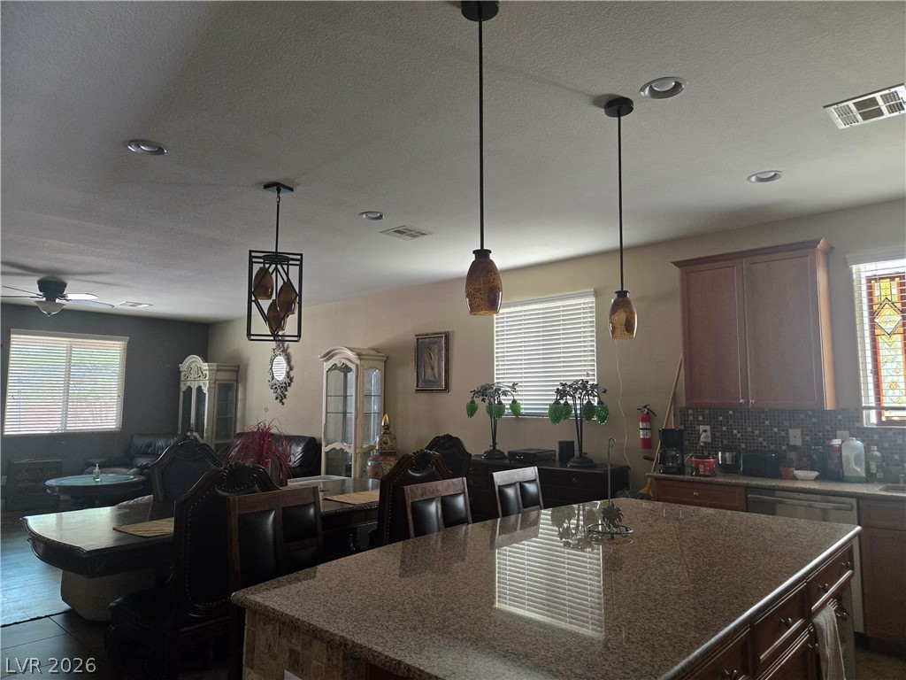 2804 Graceful Grove Avenue Property Photo 8