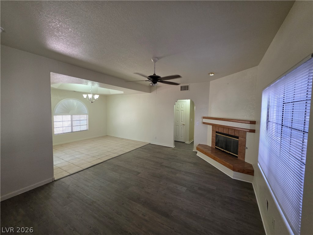 1407 Santa Margarita Street A Property Photo 4